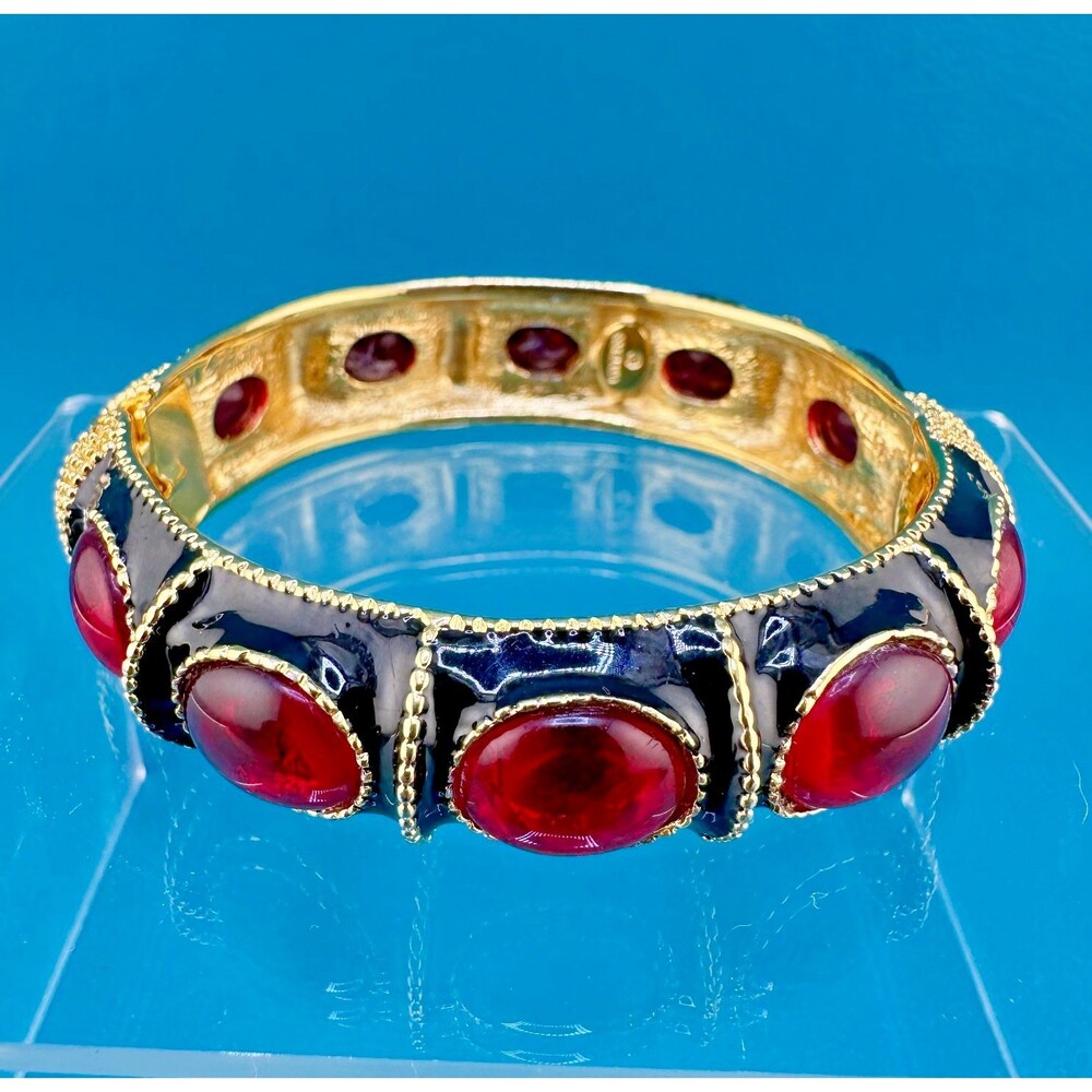 Vintage Graziano Bracelet Clamper Red Glass Cabochon Black Enamel Gold Tone